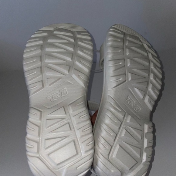 New Teva Hurricane Drift sandals in white women size 10 - Picture 5 of 6